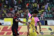 Gurwinder Singh had an early bath on his return to Kochi (Photo: ISL)